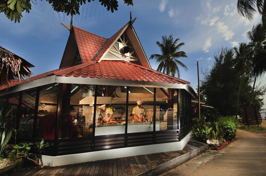 Paya Beach Spa & Dive Resort Kampung Genting Exterior photo
